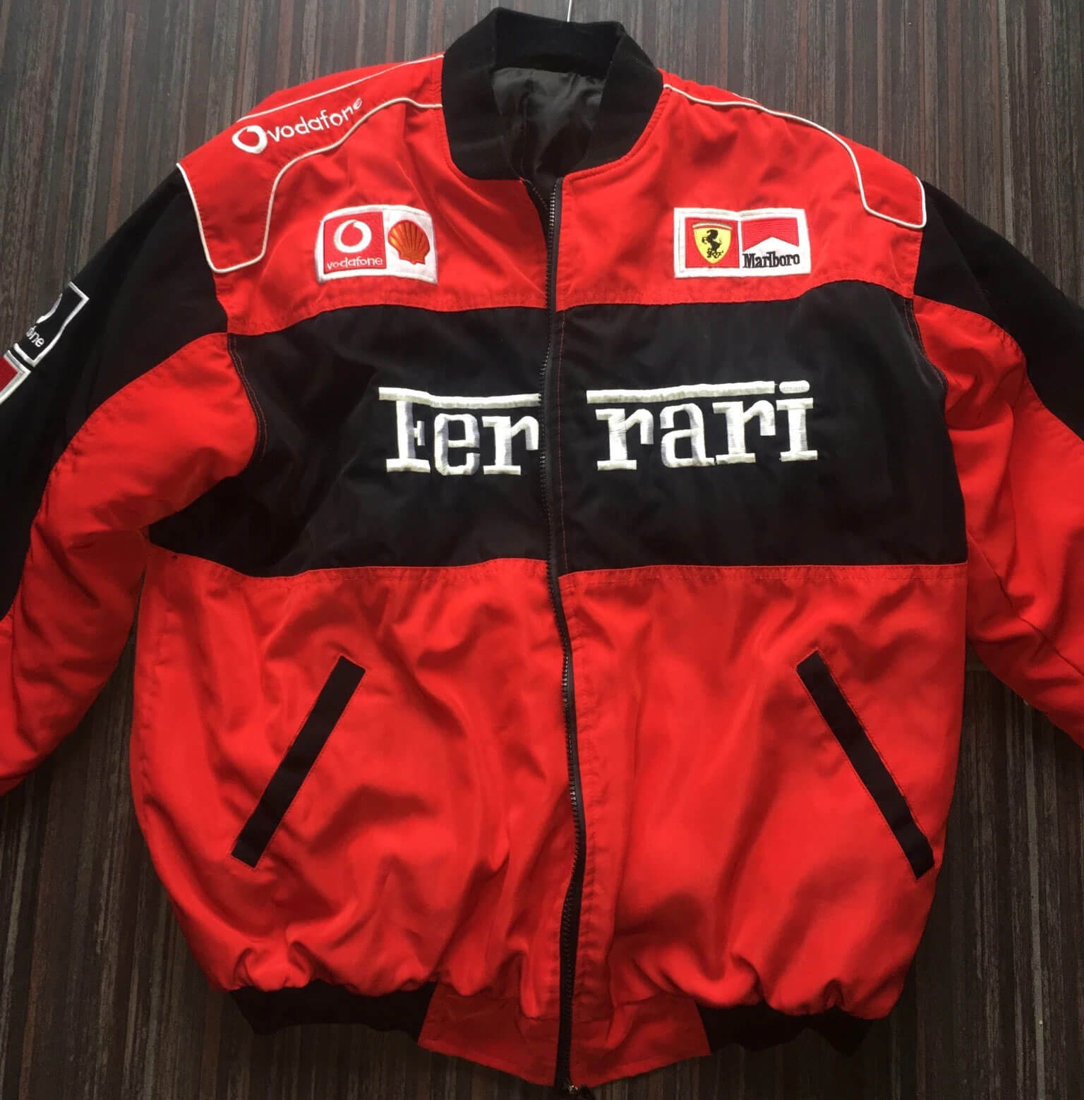 Vintage Ferrari x Marlboro F1 Racing 