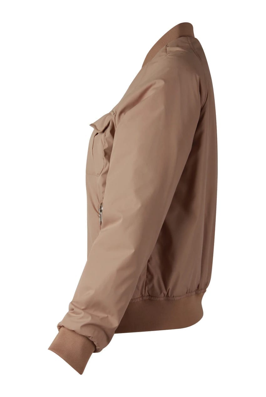 cargo pockets